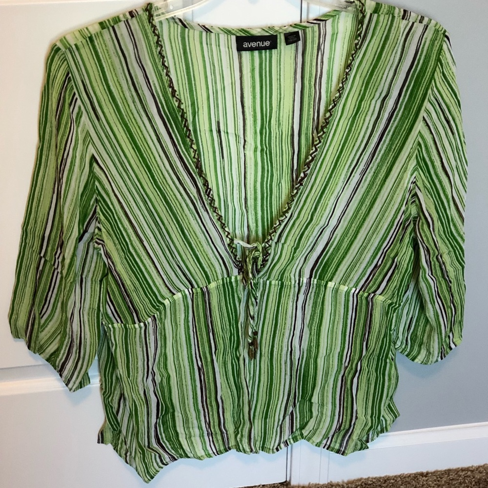 Avenue Women's Plus Size Sequins Top